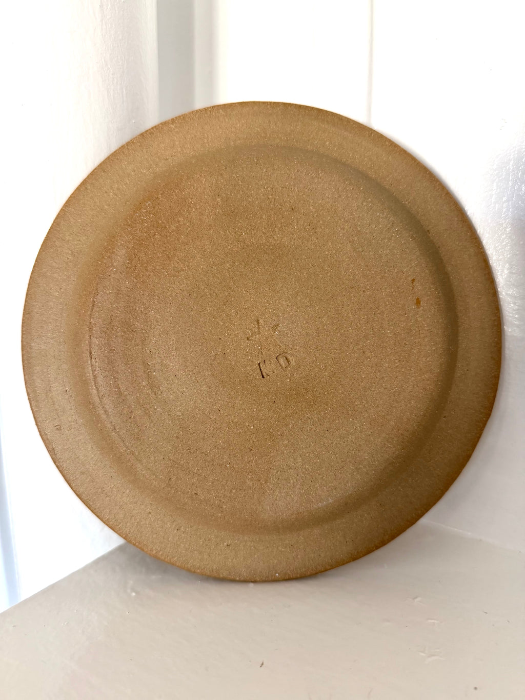 Taupe Plate with Red Horses 1