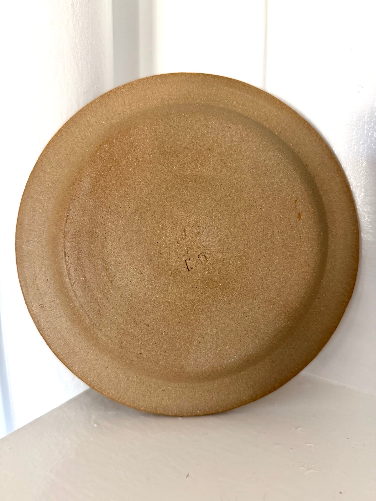 Taupe Plate with Red Horses 1
