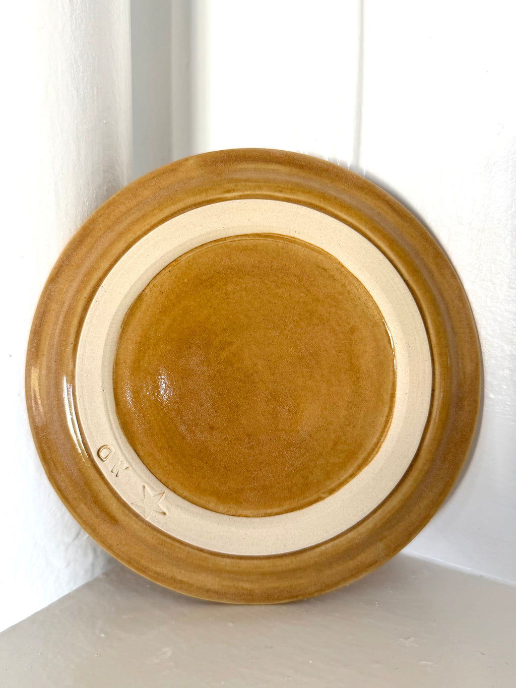 Golden Brown Plate with Red Horses 1
